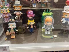 -泡泡玛特POPMART(杭州乐堤港店)