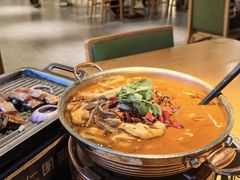 -娜仁图雅蒙古美食村(33小镇店)
