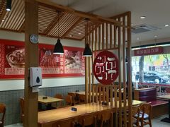 -南城香·饭香串香馄饨香(青年路店)