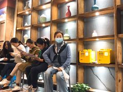 等位区-蜀九香火锅(九眼桥店)