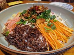 七彩凉米线-福照楼汽锅鸡·云南菜(护国路店)
