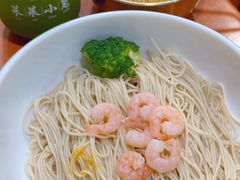 -莱莱小笼·乔艾