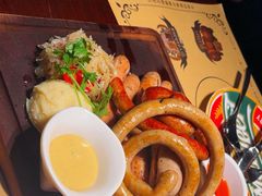 -马迭尔德式西餐精酿啤酒屋(中央大街店)