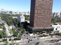 -建国门(地铁站)