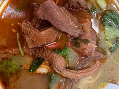 -金杨拉面王小吃面馆·牛三宝面·红烧牛肉粉