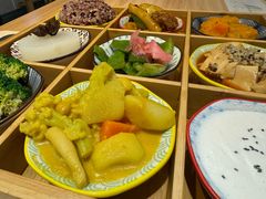 -轻蔬不用等·素食(江苏路店)