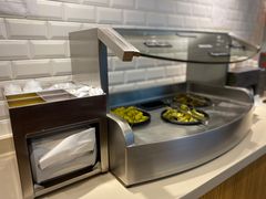 -The Habit Burger Grill 哈比特汉堡(爱琴海店)
