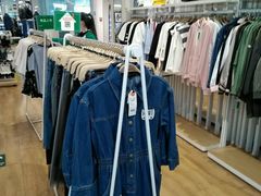 -hotwind热风(世纪东方广场店)