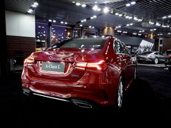 -北京鹏龙星徽AMG性能中心(潘家园店)