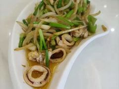 -覃记海鲜美食餐厅