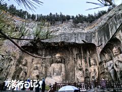 -龙门石窟