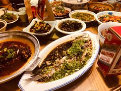 葱油大白花-陈先进鱼馆·地道农家菜(湖墅南路店)