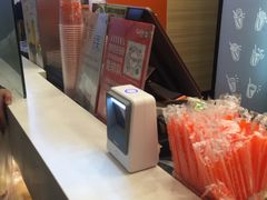 -CoCo都可(光谷天地店)