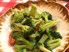 蒜蓉西兰花-西域阿里马新疆菜·清真(桂花路店)