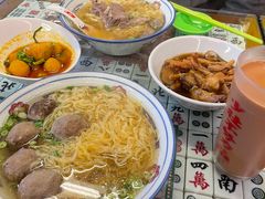 -七爷清汤腩·港式餐厅(金狮广场店)