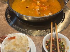 -七欣天香辣蟹火锅(上海银亿滨江店)