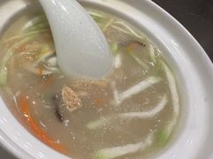 -粤凤佬