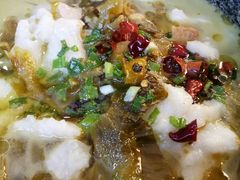 -周鱼小馆石锅酸菜鱼(活力汇店)