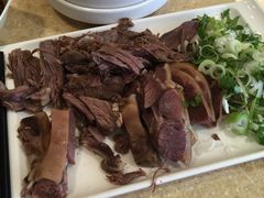 -英子补身汤(海兰路店)