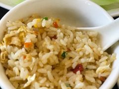 剁椒炒饭-湘肠香火锅店(团结湖店)