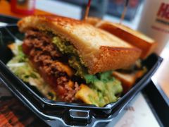 -The Habit Burger Grill 哈比特汉堡(复兴soho店)