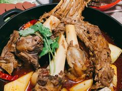 秘制羊棒骨中锅-沪小胖小龙虾(淮海中路旗舰店)