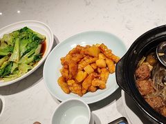 -峨嵋小镇·川菜(勒泰中心店)