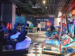 -世代星球·保龄球·镭战真人CS·团建(杨浦店)