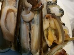 -鲜入围煮花胶鸡海鲜火锅