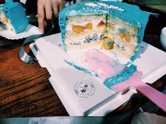 蓝色简约蛋糕-亦家cake·0卡糖