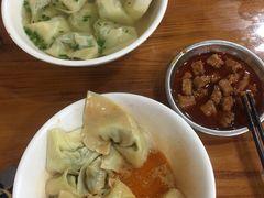 -潘国仙耳光馄饨(黄家阙路店)