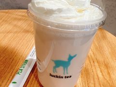 -瑞幸咖啡(新亚太国际广场店)
