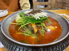 -喇喇排骨火锅·传统韩式脊骨汤(望京西园总店)