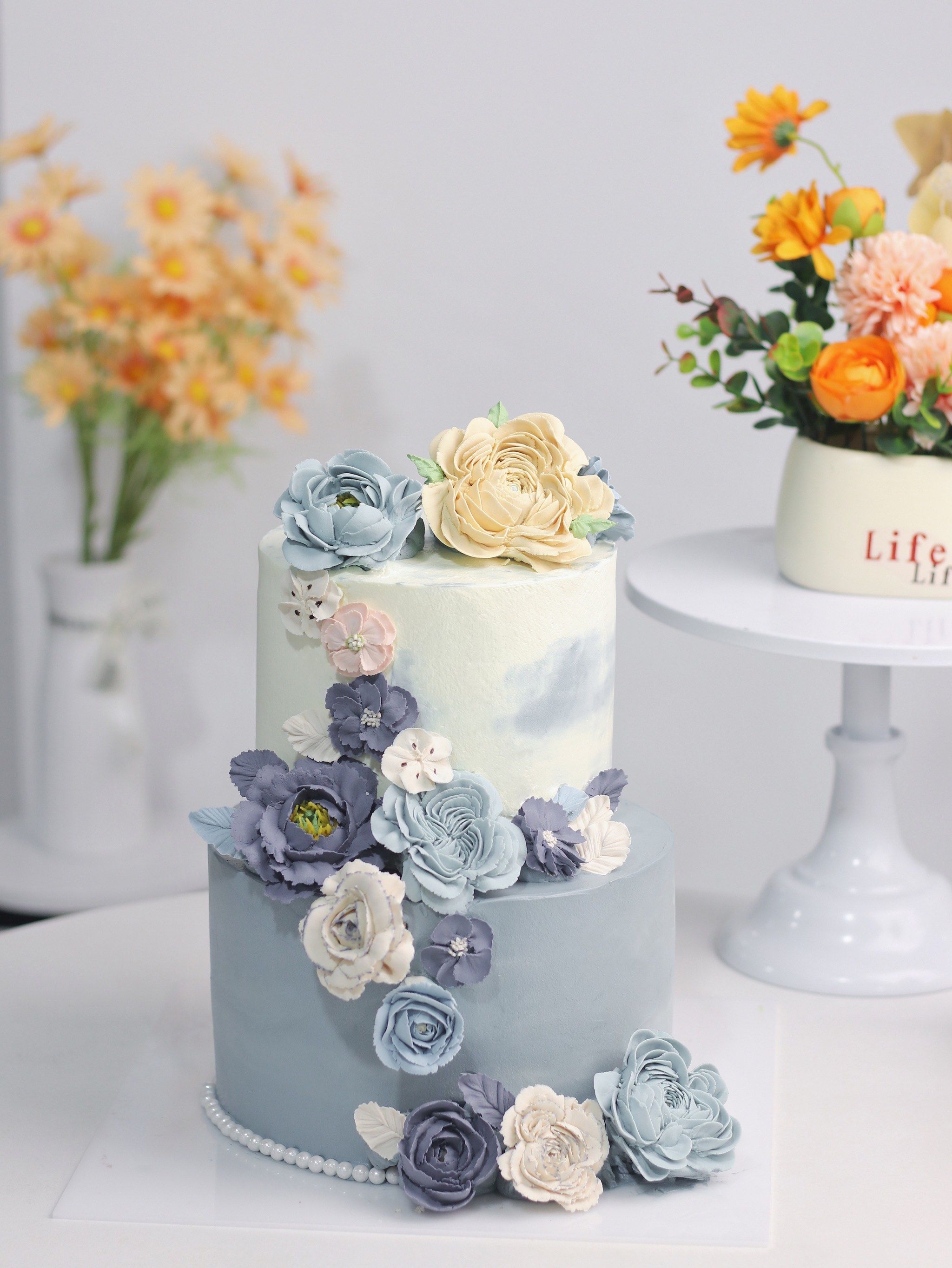 淡雅花卉小清新蛋糕