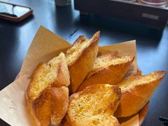 法式面包-大头虾越式风味餐厅(光明广场店)