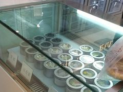 -山与蓝·轻糖鲜果蛋糕(勒泰店)