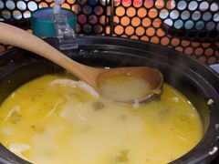-九锅一堂酸菜鱼(新南凯德直营店)