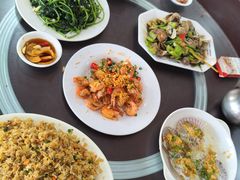 -岛中岛·海鲜大排档·万宁老字号(东澳店)