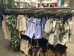 -H&M(鹏欣水游城店)