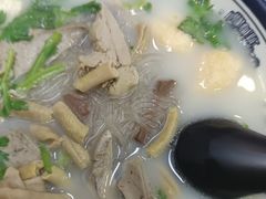 -鸭小妹鸭血粉丝(老门东店)
