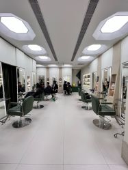 -八佰伴8008星级形象店