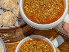 -馋三尺蟹粉小笼(人民广场店)