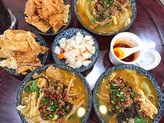 -东门七爷螺蛳粉(浦东店)