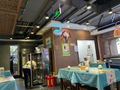 -张氏宽窄巷成都名小吃(茂业百货华强北店)