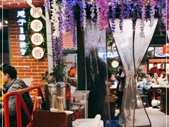 -钢管厂五区小郡肝串串香(蜀都万达店)