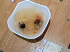 -李记称盘牛杂串串(广厦店)