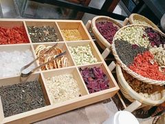 -芝小官毛肚火锅海鲜自助(淮安清江浦区新亚店)