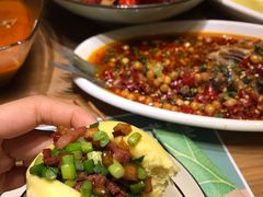 -临界音乐酒馆·小龙虾·江湖菜(华熙LIVE·鱼洞店)