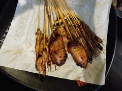 -何师烧烤Pro ·江湖川菜·小龙虾·精酿(太古里旗舰店)