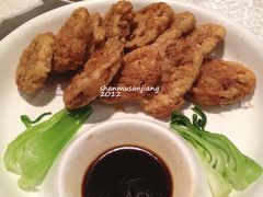 香炸藕片（内夹肉馅虾仁）-八府香鸭·啫啫煲(华山路店)